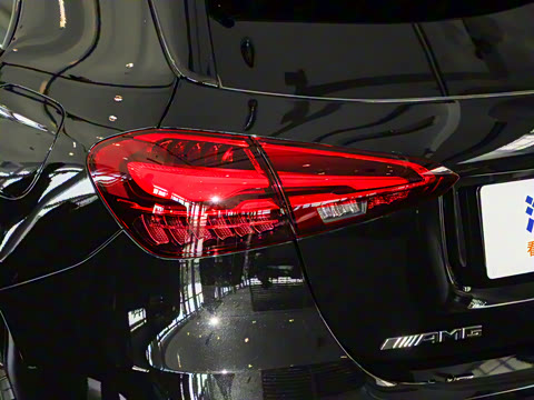 2025�� �Ŀ� AMG A 35 4MATIC