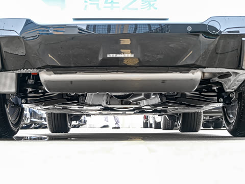 2026�� xDrive25L M�˶���ҹ��װ