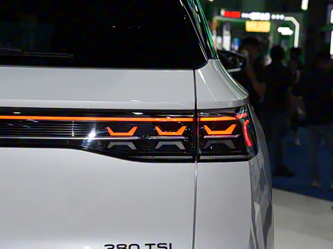 2025�� 380TSI ����R-LineѲ�� ������