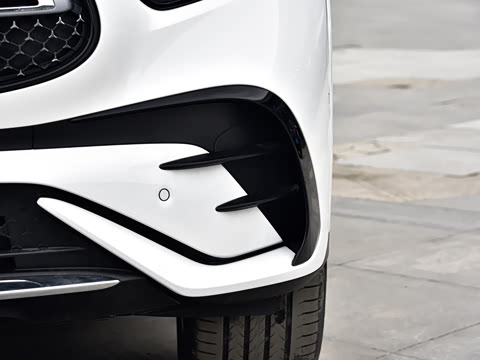 2026�� GLC 300 L 4MATIC ������