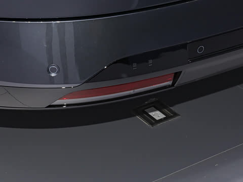 2026�� ���� 1585 �����콢��