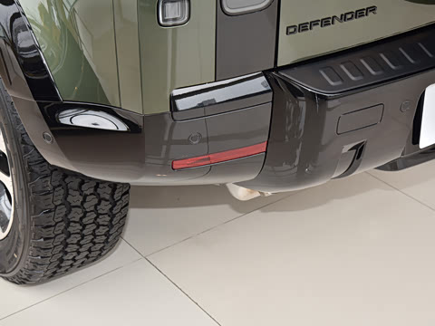 2026�� 110 3.0T P400 �����ر��