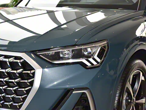 2025�� quattro 45�����ذ� 35TFSI  ��ȡ������