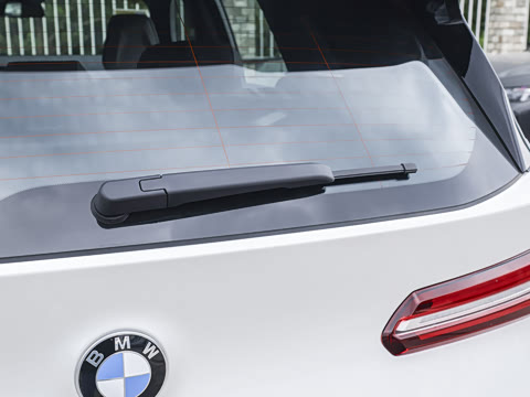 2027�� xDrive30L ������ M�˶���ҹ��װ