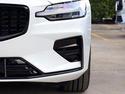 2026�� B4 ��Զ�˶���