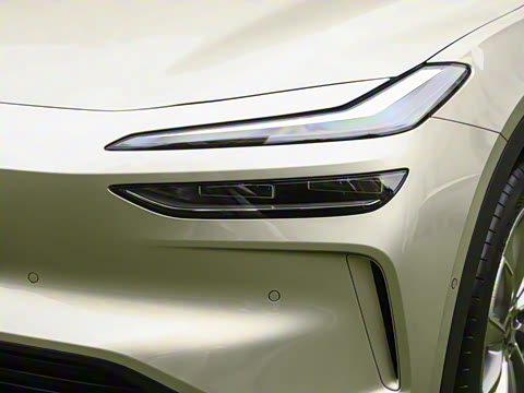 2025�� 85kWh ������