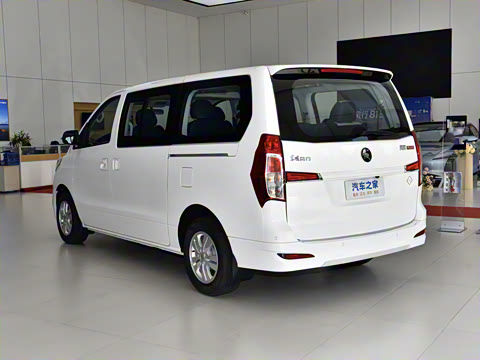 2025�� 2.0L �ֶ�������CNG 7��