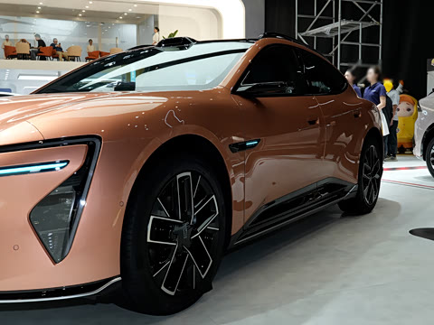 2026�� Max ˫��������