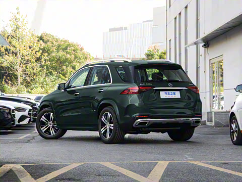 2025�� GLE 400 e 4MATIC