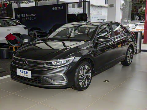 2025�� �Ŀ� 200TSI DSG����PRO��