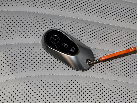 2025�� 500 4MATIC