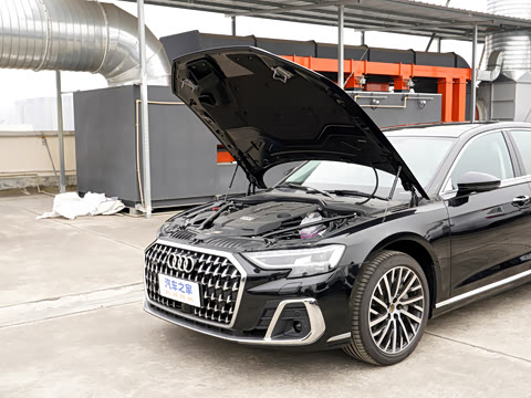 2026�� A8L 55 TFSI quattro �콢��