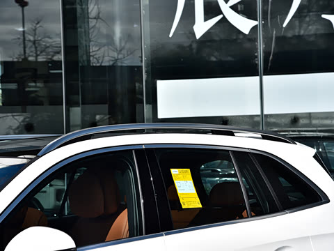 2026�� GLC 260 L 4MATIC �����