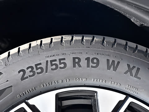 2026�� GLC 260 L 4MATIC �����