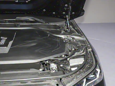 2025�� eDrive 40L M�˶���װ