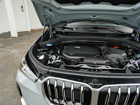 2025�� sDrive25Li X�����װ