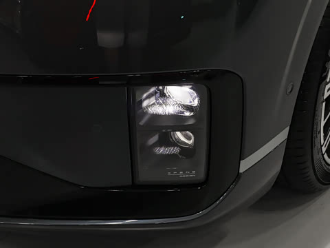 2026�� ���� 750 �����콢��