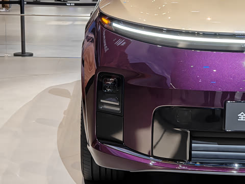 2026�� Livis
