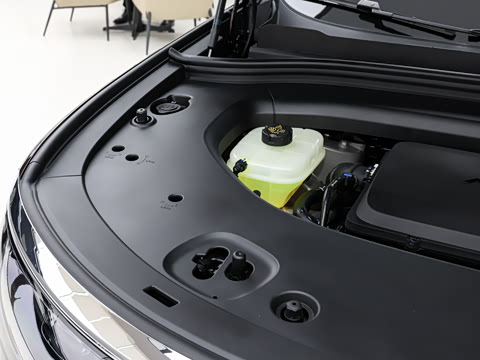 2025�� ���� Ultra�� 53.4kWh 6���� (896�߼����״
