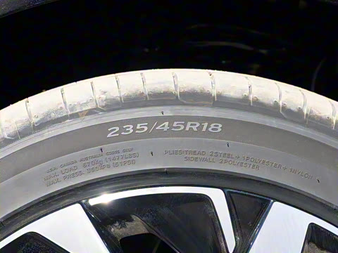 2026�� ���ڿ� 330TSI ��Ӣ��