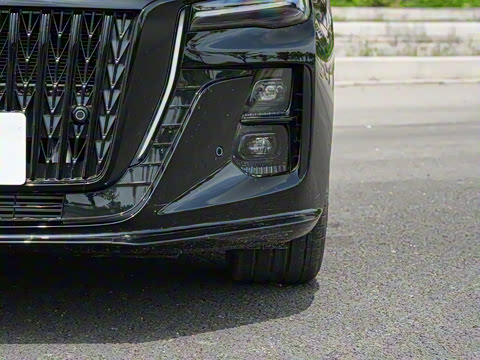 2025�� 2.0T �Զ���Ӱ200���������