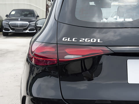 2026�� �Ŀ� GLC 260 L 4MATIC ������