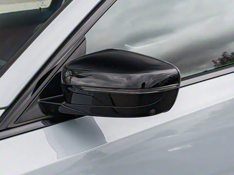 2026�� eDrive 40 L ��ҹ��װ