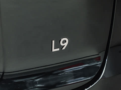 2025�� Pro ���ܻ��°�