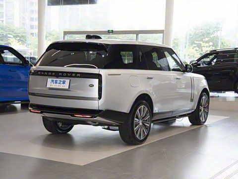 2025�� 3.0 L6 400PS �����ӳ���