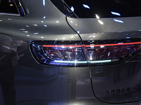 2025�� ���� Ultra�������� (896�߼����״