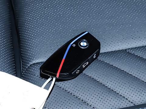 2026�� M50 xDrive