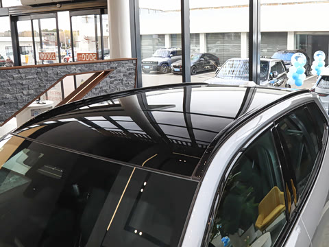 2025�� M50 xDrive