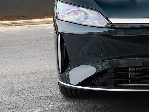 2025�� 260��������������