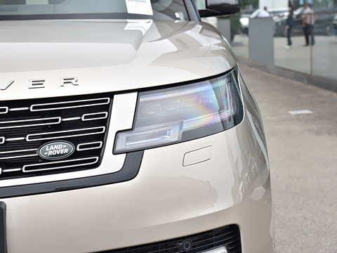 2026�� 3.0 L6 400PS HSE�����