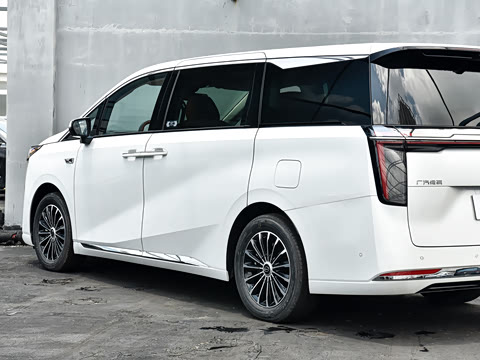2026�� PHEV L Pro
