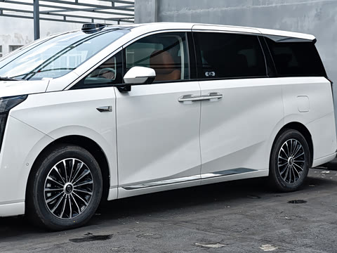 2026�� PHEV L Pro
