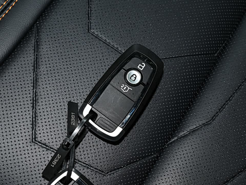 2025�� 2.3T EcoBoost ���ش�Խ�� 5��