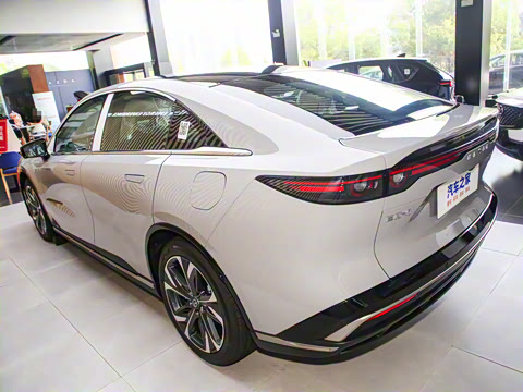 2024�� ����200