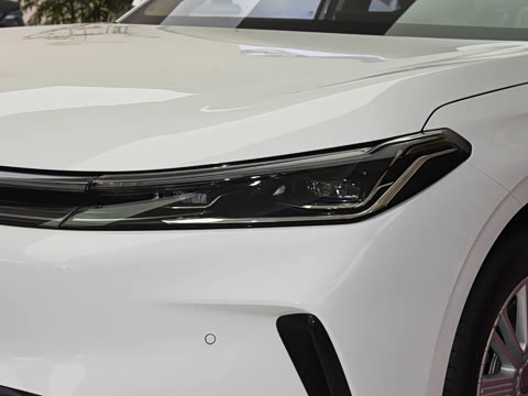 2026�� EV 550km ������