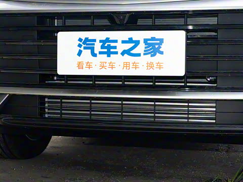 2025 ԽL 1.5TD DCT Խ