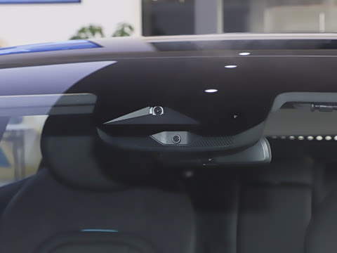 2025�� ���� 650MaxѲ����