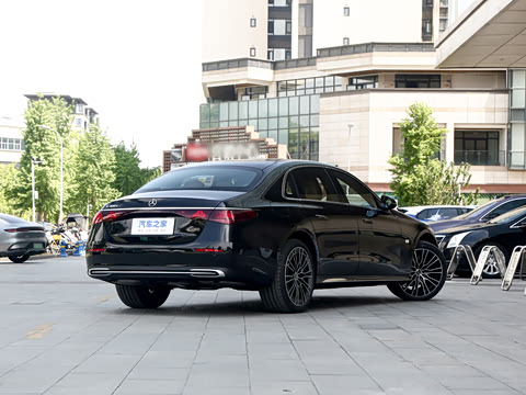 2026�� �Ŀ� E 300 L �����