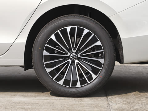 2026�� 380TSI DSG���������