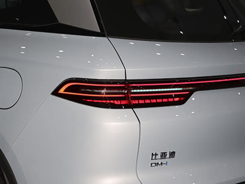 2026�� DM-i 220KM׿Խ��