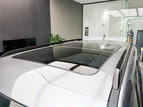 2025�� 210KM ����Ultra��