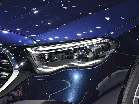 2026�� E 300 L �����