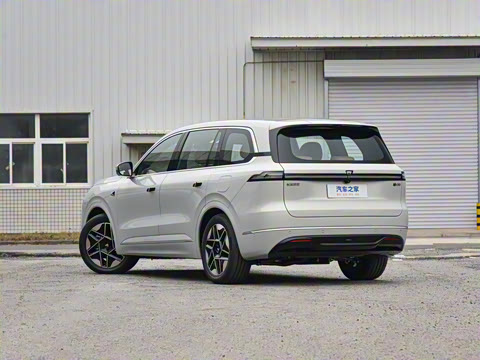 2025�� ����Ultra+����������