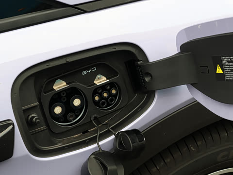 2025�� �Ǽݰ� 420km ���ɰ�