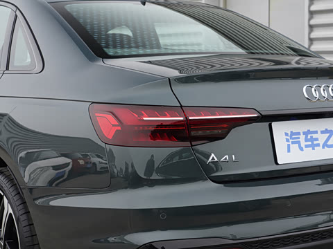 2026�� 200���������� 40 TFSI ����������