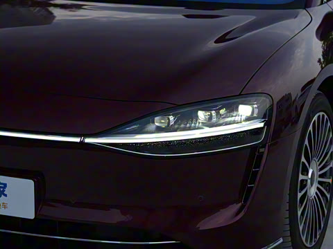 2025�� ���� Ultra��������